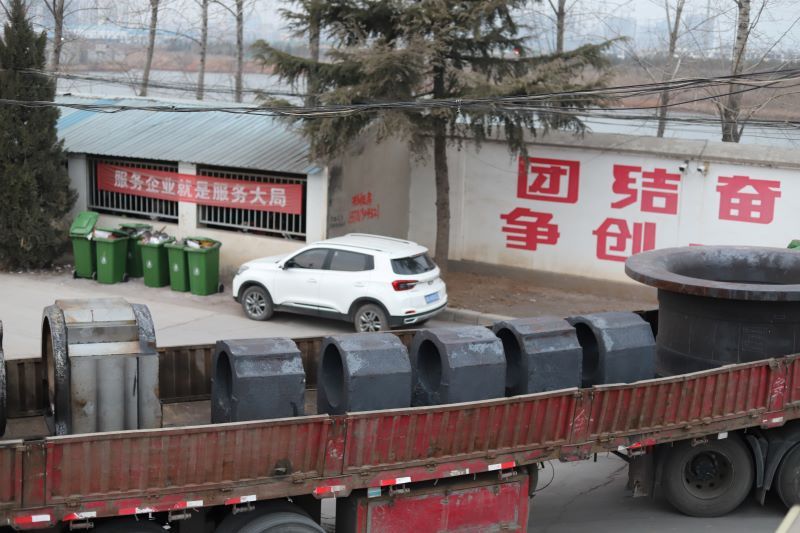 大型鑄鋼件-軸承座在拋光打磨時的注意事項是？