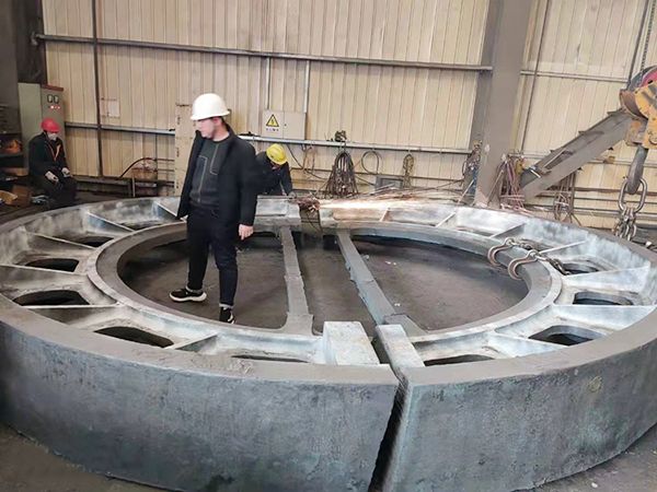 大齒輪質(zhì)量如何？不多說，大齒輪加工廠家領(lǐng)你去參觀